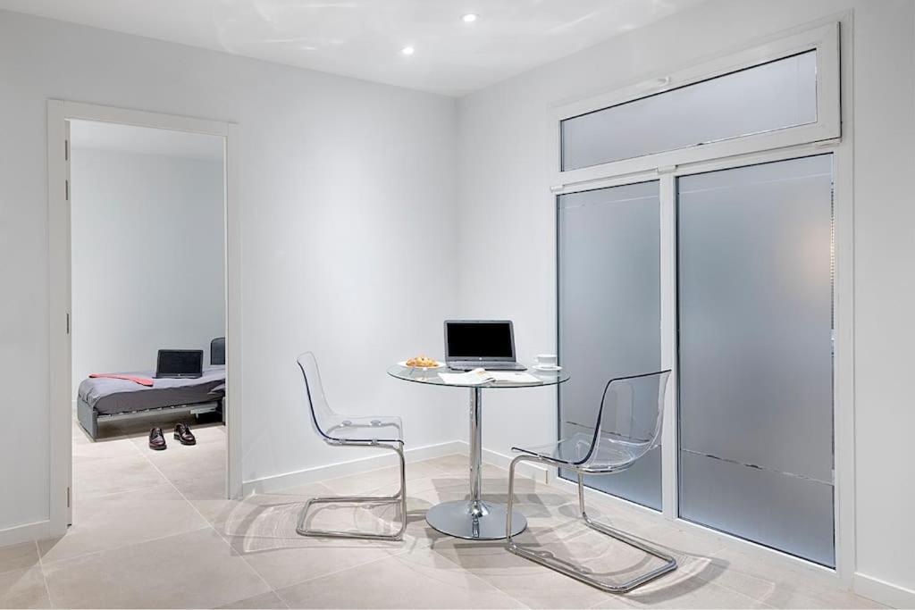 Studio Office Reina 7 Valencia Exterior foto